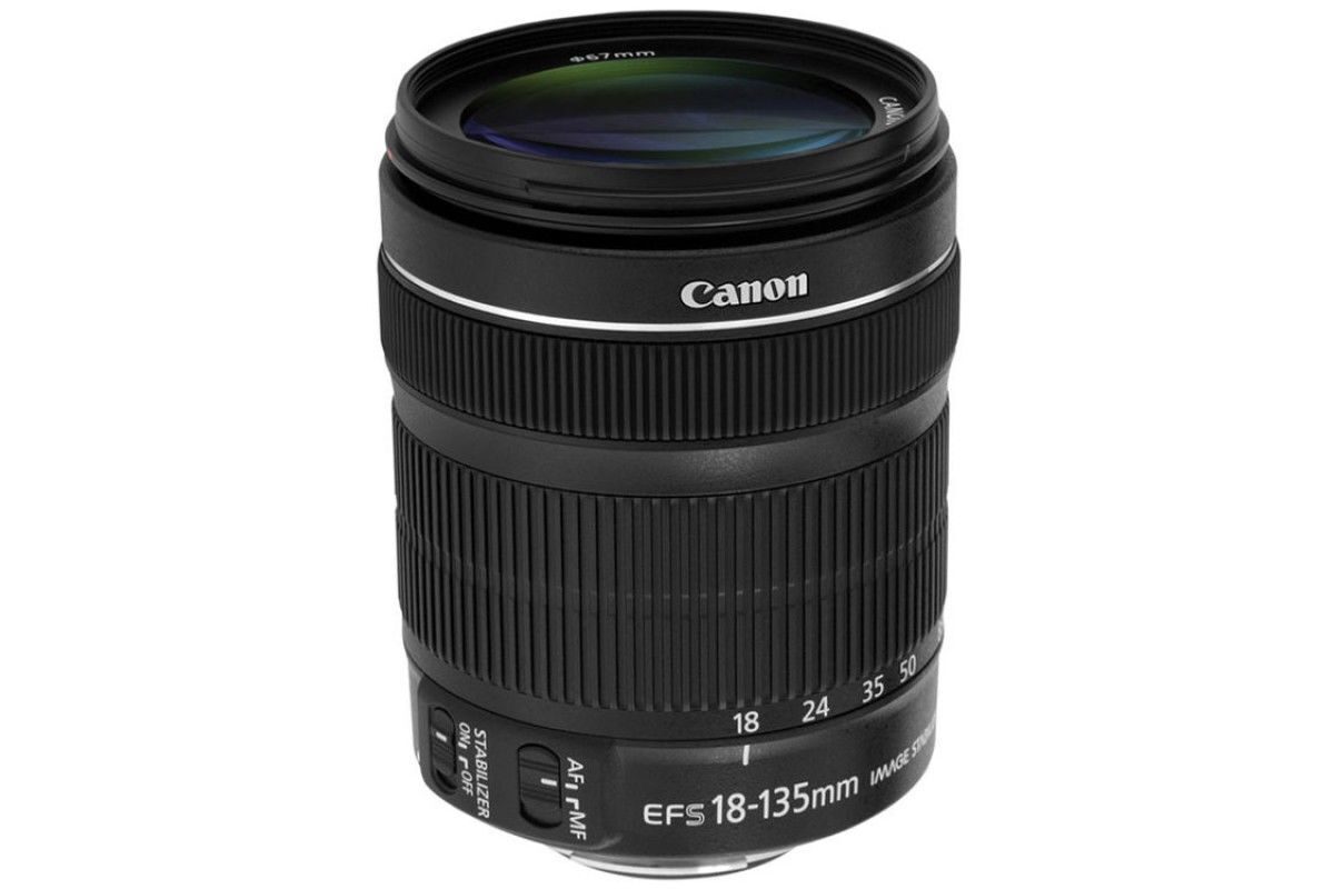 Объектив Canon EF-S 18-135mm f/3.5-5.6 IS РСТ